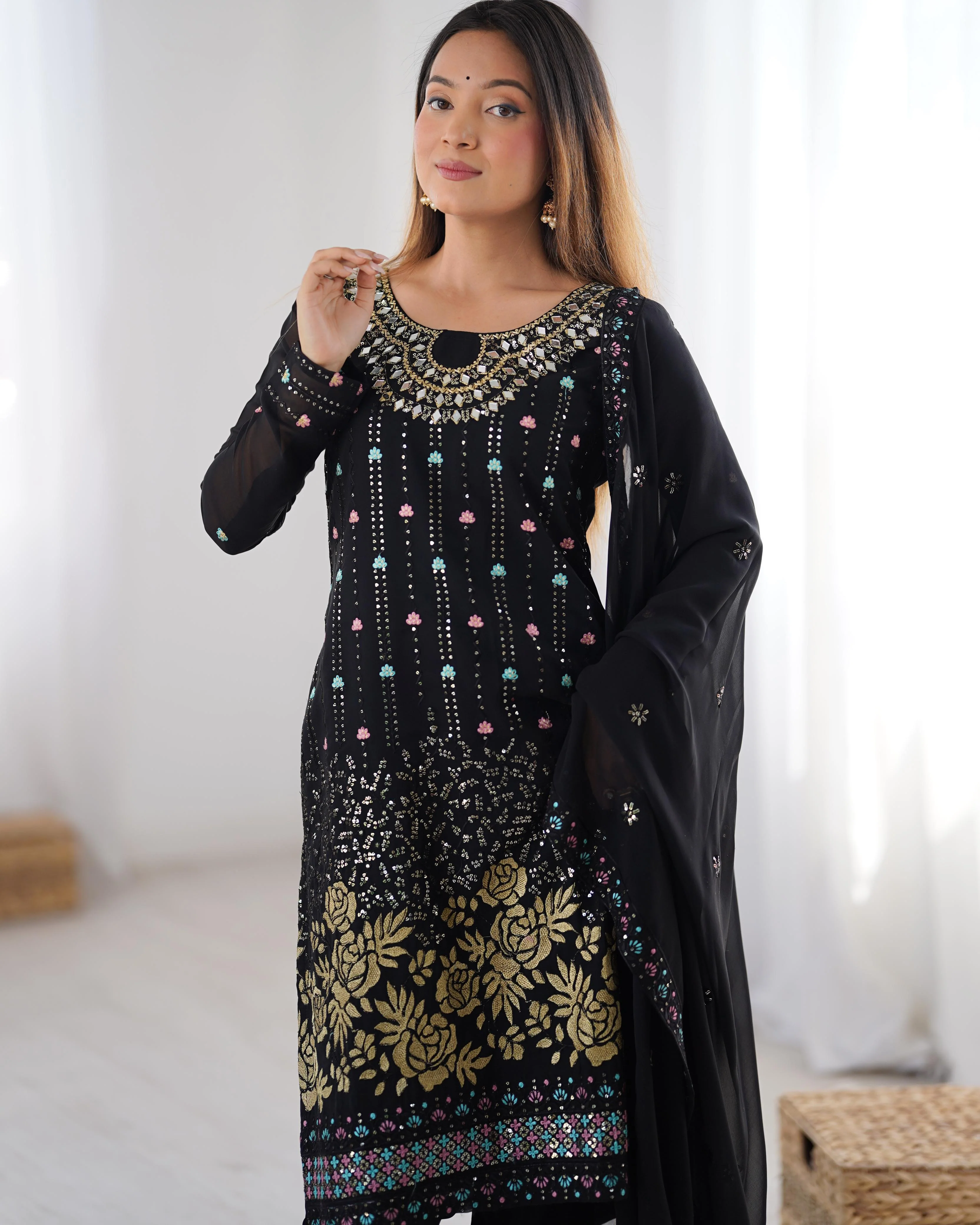 Beautiful Georgette Sequence Real Mirror Work Salwar Suit - Image 8