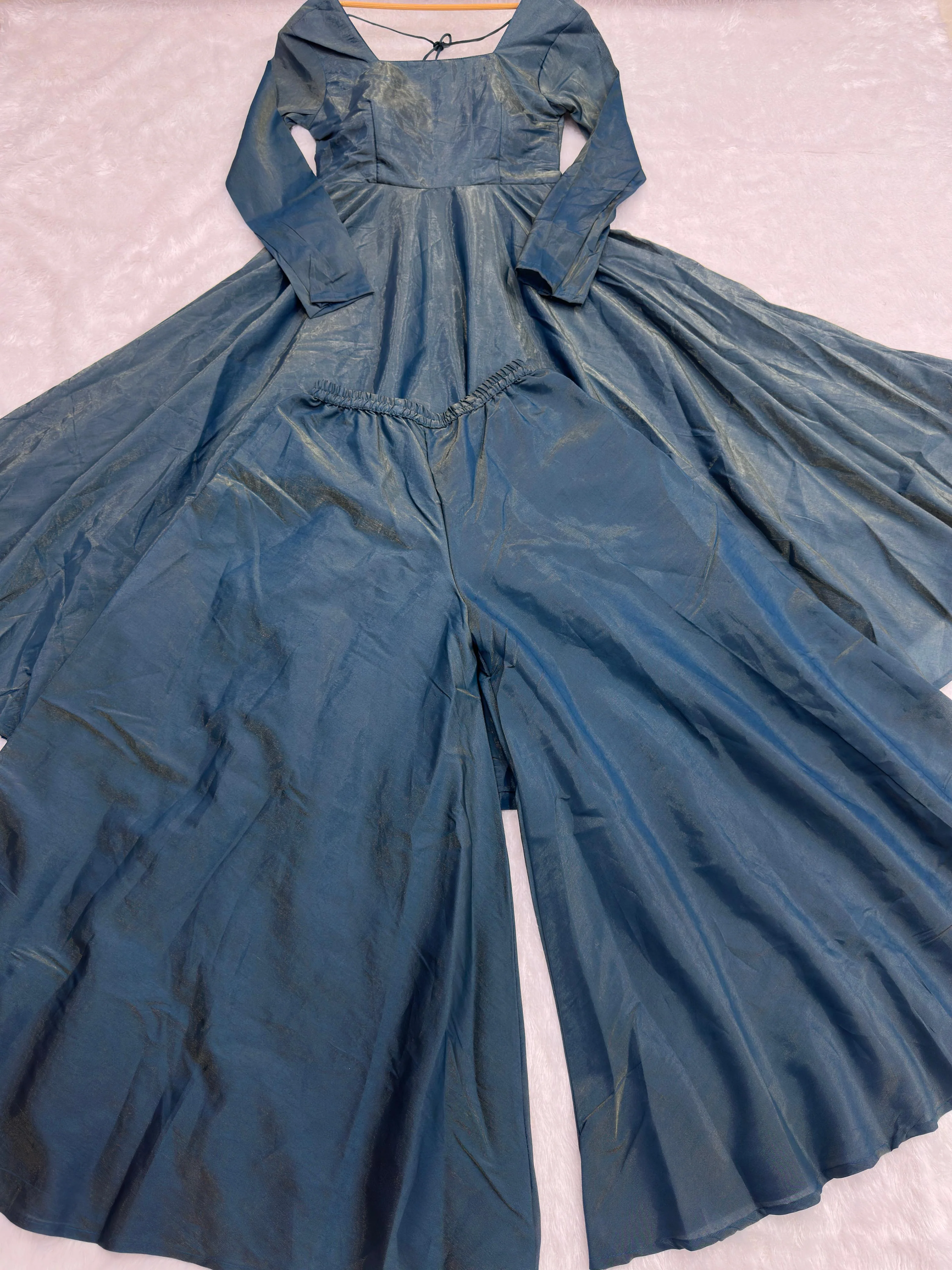 Elegance roman Simmer Silk Work Gown - Image 4