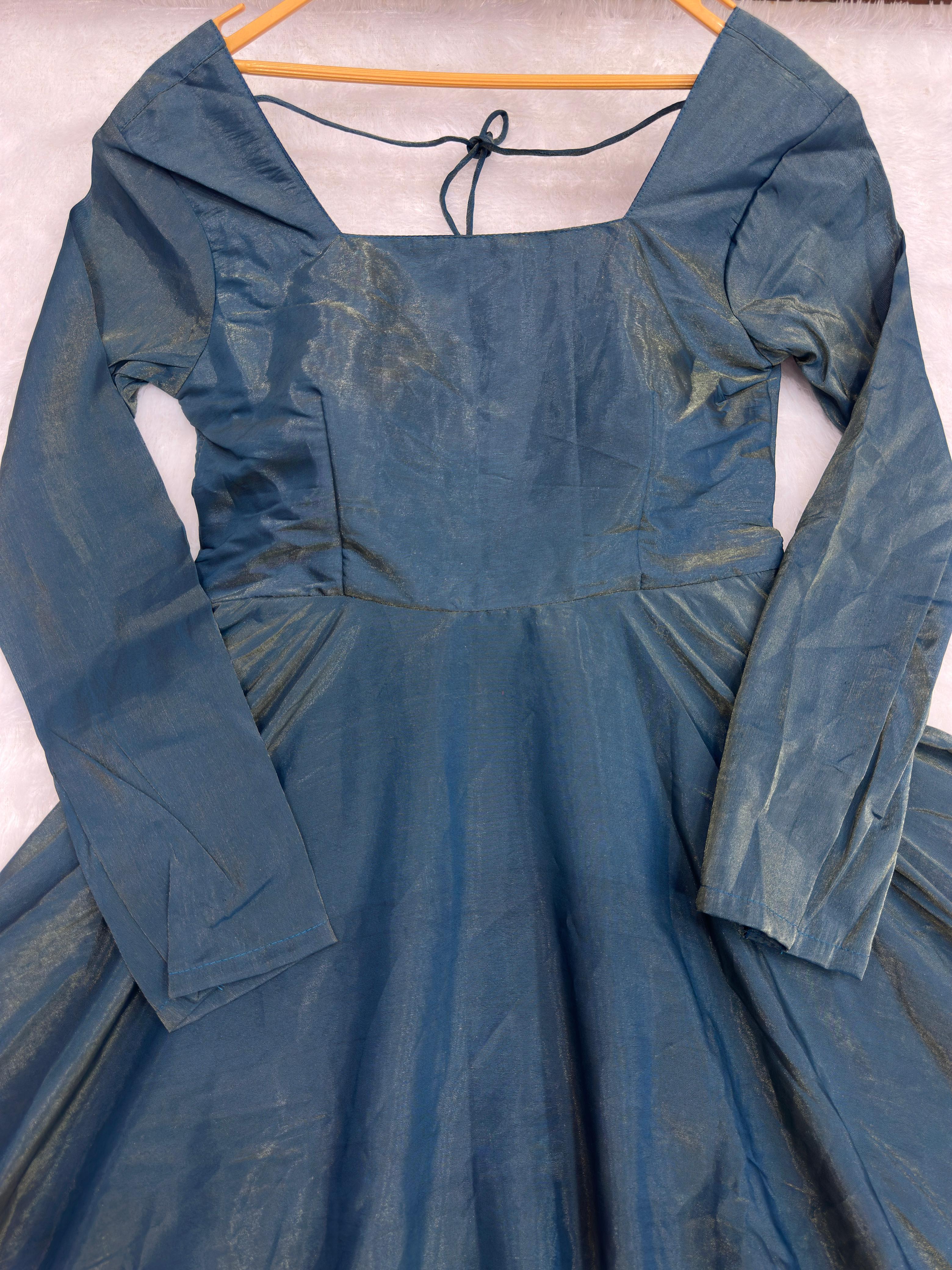 Elegance roman Simmer Silk Work Gown - Image 5